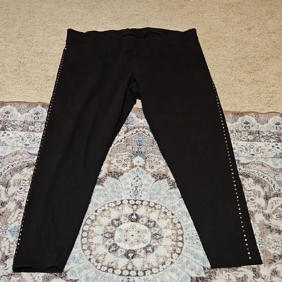 torrid Black Leggings with Side Stud Trim - Picture 1 of 6
